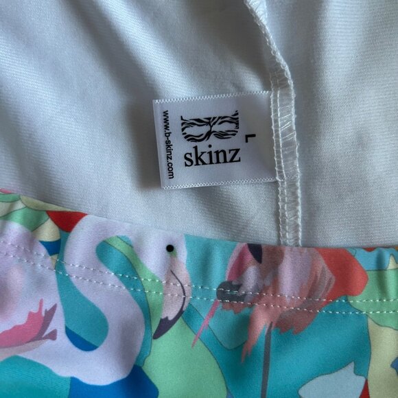 Skinz Flamingo Print Women's Size Large Skirt Pockets Nylon & Spandex - Picture 6 of 9